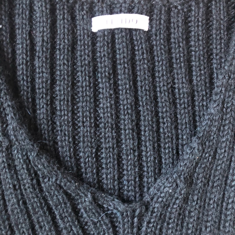 Alpaca Ribbed Sweater - Picture 2 of 4